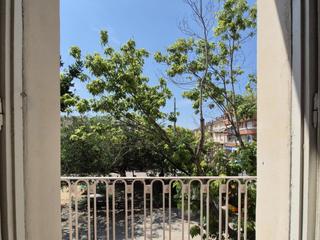Haus  Plaça del progrés. De 190 m2 amb pati a la plaça del progres
