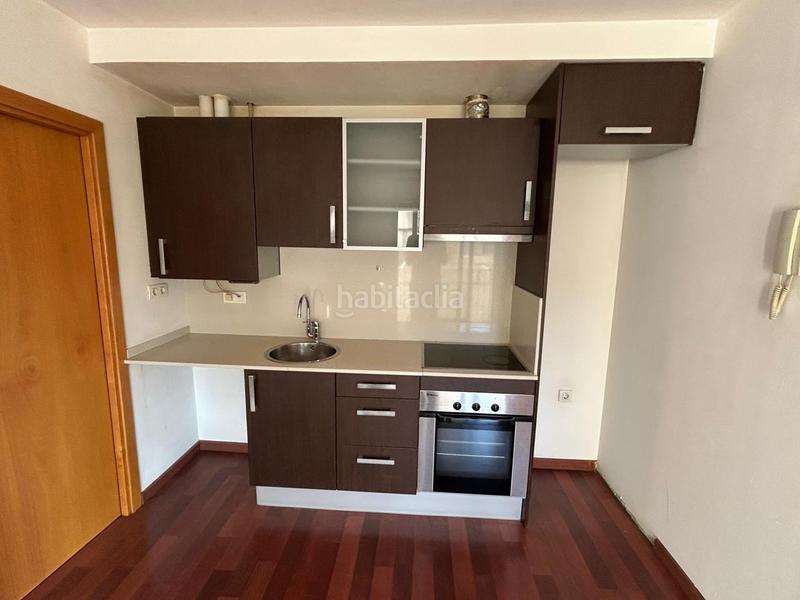 Foto 154516d7-8f22-4e7f-8f7d-bb44f09b7b2e. Piso  ideal para invertir en Sant Pere Nord Terrassa
