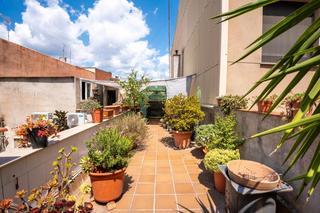 Casa  Carrer de múrcia. Casa en una sola planta con patio y terraza