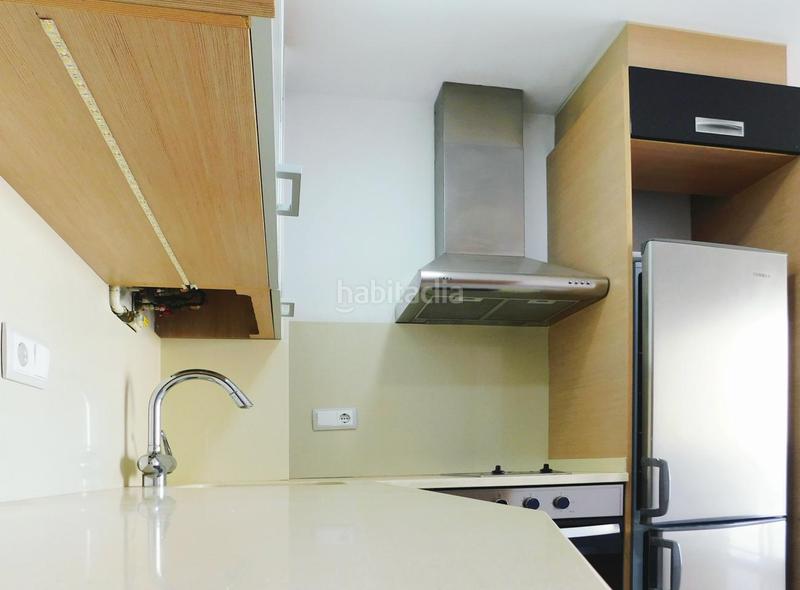 Foto 4c2abcca-c8d7-499d-93e5-20d6f4a94932. Dúplex  impecable con terraza en carrer antoni torrella en Terrassa