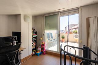 Appartement  Carrer del viveret. Ático dúplex con terraza en el centro de terrassa