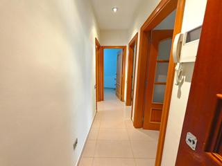 Casa  Carrer de l'aneto. Casa ideal para dos familias con gran patio y terraza en la grip