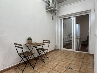 Planta baixa  Carrer de churruca. Baixos amb entrada independent a la zona olímpica de terrassa