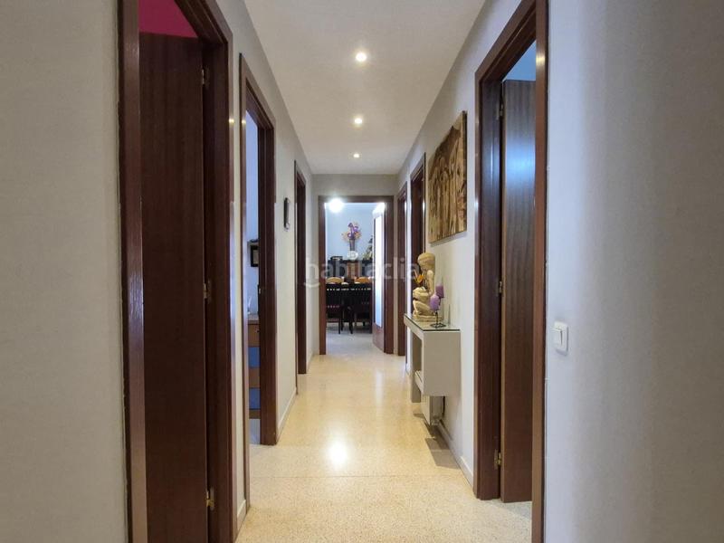 Foto 1f89bd53-d964-40d4-80f9-cbea7922a76c. Pis amb aparcament a Les Arenes - La Grípia - Can Montllor Terrassa