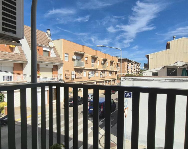 Foto 26c07e7e-7c2b-46b9-9c97-622983c2e3a1. Pis amb aparcament a Les Arenes - La Grípia - Can Montllor Terrassa