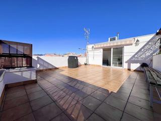Attique  Carrer de frederic mistral. Ático dúplex con terraza en sant pere nord!!