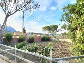 Maison  Passatge terrassa. Torre 3 hab en can serra en parcela totalmente plana de 650 m2 y