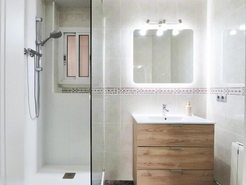 Foto b585664c-a39c-4fab-bc51-3811b7a2a377. Appartement dans Xúquer Terrassa