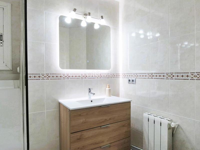 Foto d262bc51-f928-4dae-9c75-2895869bc528. Appartement dans Xúquer Terrassa