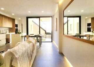 Casa aparellada  Del germà joaquim. Casa 3 hab mes estudi totalment rehabilitada per estrenar al cos