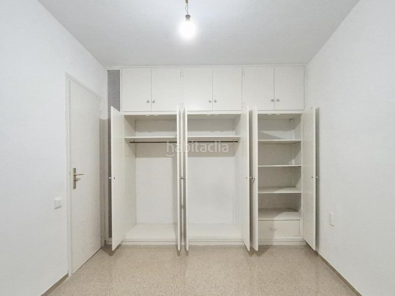 Piso pis 125 m2 de 4 hab orientat a sud i totalment reformat al costat de lajuntament en Terrassa