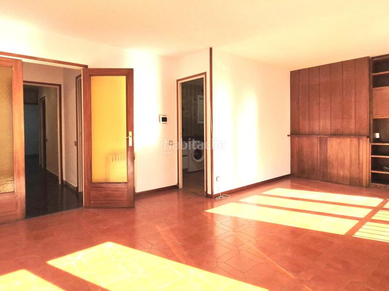 Foto a2fe8220-61bb-4c37-afb2-fcdf7f194e23. Pis amb calefacció a Ca n'Aurell Terrassa