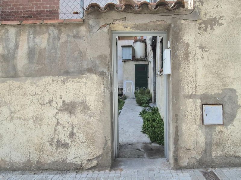 Foto 5e119cc1-7bce-4c45-bb9f-a35d7b5f8b72. Casa adossada amb aparcament a La Cogullada Terrassa