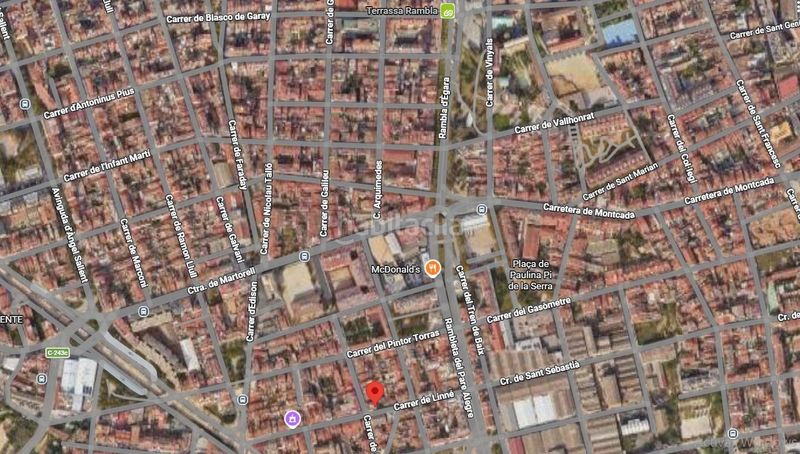Foto c1aa877c-93dc-4425-923f-d894d2b721d7. Casa adossada amb aparcament a La Cogullada Terrassa