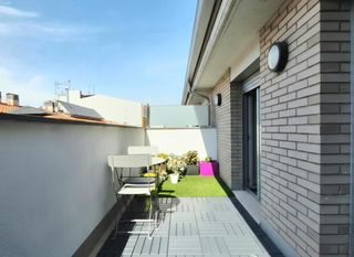 Dúplex a De Sant Marian