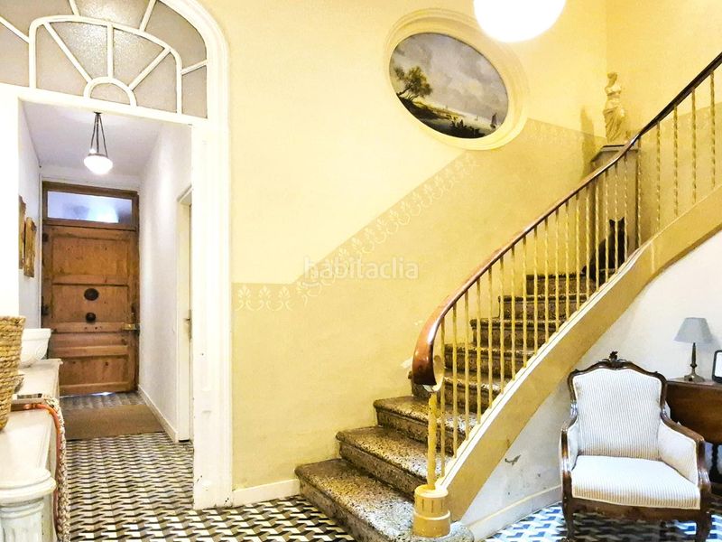 Foto bbd81076-7c47-45ef-a803-3ab5082c109d. Casa adossada amb calefacció a Barri del Centre Terrassa