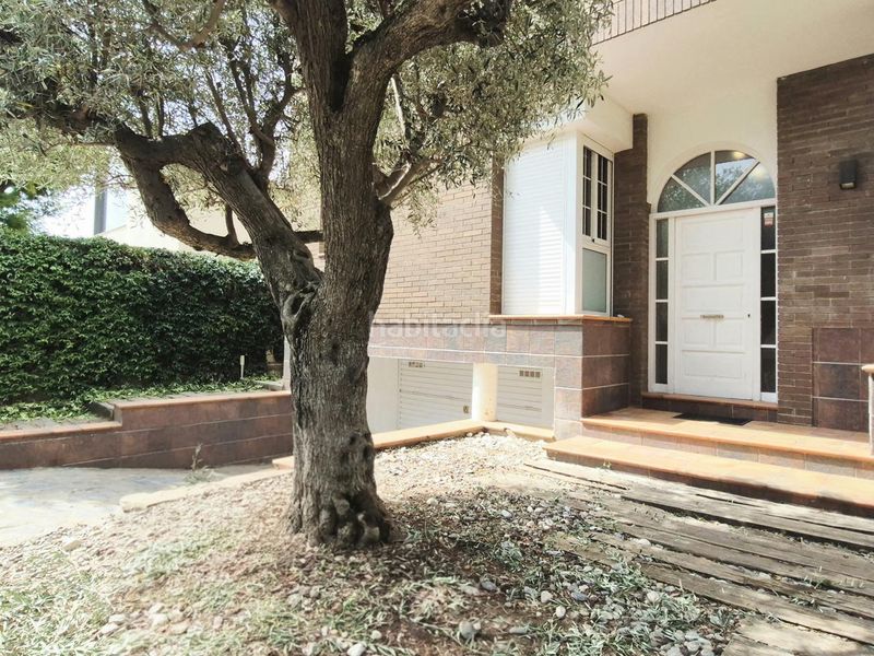 Foto 168a3142-9839-42eb-8912-b15633cb6426. Casa amb piscina a Matadepera
