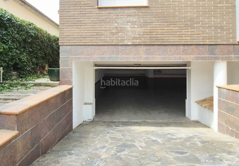 Foto 467397d5-a54b-4d39-81fc-d33f109042df. Casa amb piscina a Matadepera