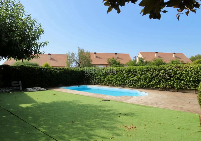 Foto a0c0f618-f19b-4c30-94d9-d0dddae338a9. Casa amb piscina a Matadepera