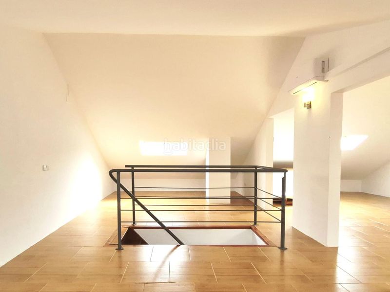 Foto db1b8022-19b1-4ece-8884-225d0611009c. Casa amb piscina a Matadepera
