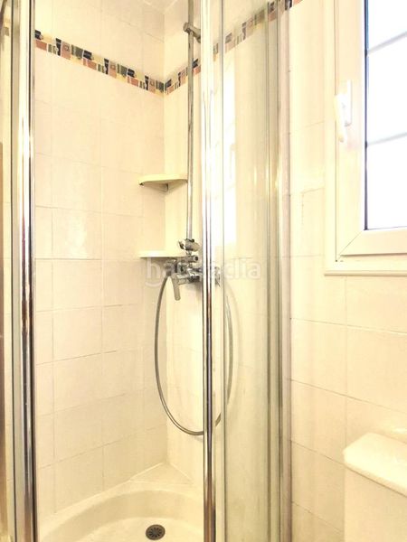 Foto f4e524a2-b7e6-41a2-9908-b1e93931d7f4. Casa amb piscina a Matadepera