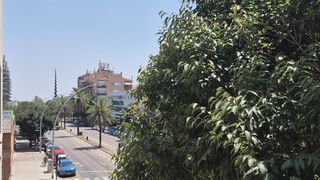 Flat  Avinguda de jaume i. Pis any 2005 avinguda jaume i de 88 m2 amb 3 hab i 2 banys davan