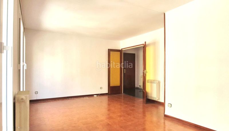 Foto b09db6cf-d367-4b64-9333-fd03bbb1b424. Etagenwohnung mit heizung in Barri del Centre Terrassa
