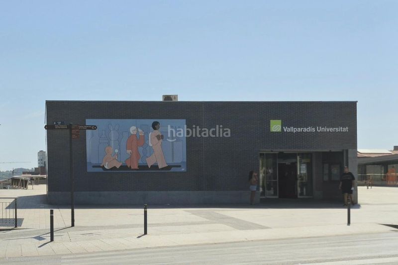 Foto 27d96017-62c7-49c9-bb0f-4a40bde126d8. Pis amb calefacció a Vallparadís - Antic Poble de Sant Pere Terrassa