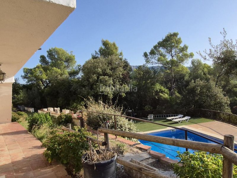Foto 23597d34-a146-4808-9702-0921c316149e. Casa amb calefacció aparcament piscina a Matadepera