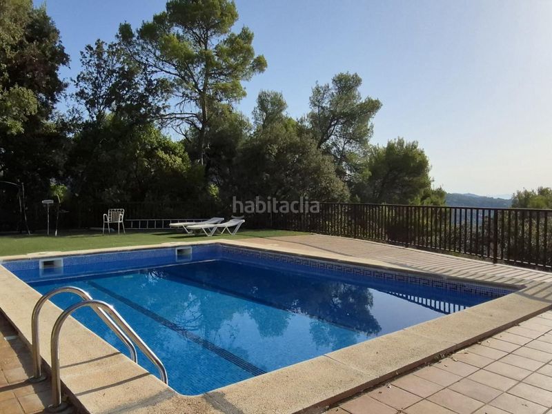 Foto 81993e65-3c2e-40fd-8c84-37b9c3689987. Casa amb calefacció aparcament piscina a Matadepera