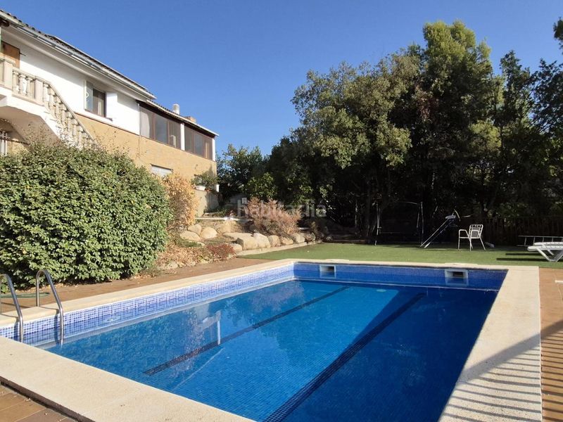 Foto c1069c9e-1869-4c6c-95f5-565f3752b9ed. Casa amb calefacció aparcament piscina a Matadepera