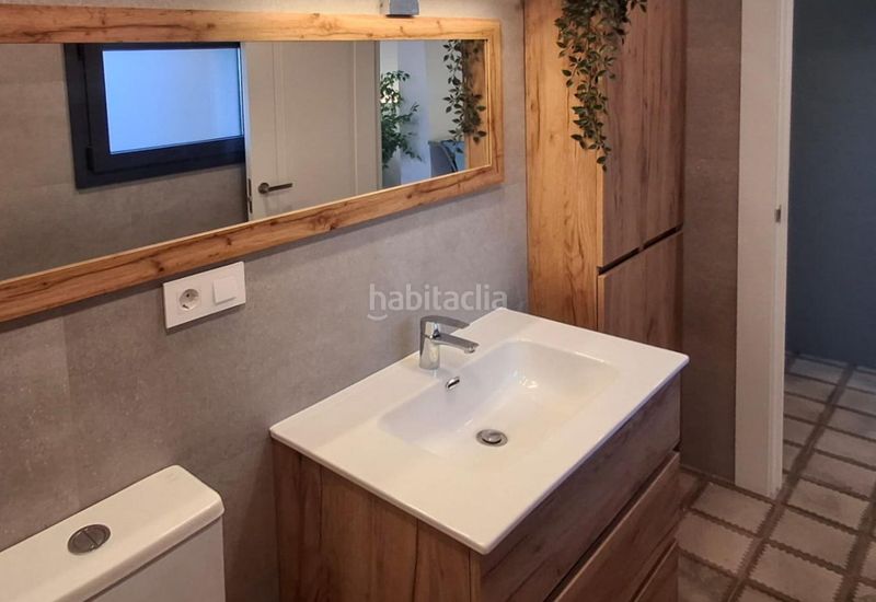 Foto 4de3da31-ac2a-4e97-b850-b009f9f1c50f. Casa a Els Merinals Sabadell