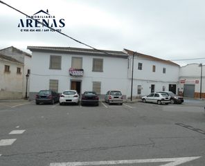 Masia a Pinos Puente. Se vende gran casa de pueblo en pinos puente