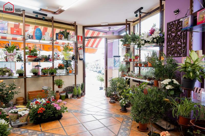 Foto 657173fe-1b92-4085-992a-9a3bb0212290. Local comercial  a la venta en Íllora