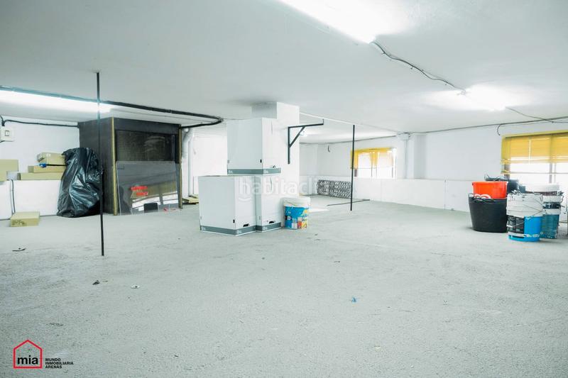 Foto 81c84e5f-36a2-4e7a-974a-dae2deecf100. Local comercial  a la venta en Íllora