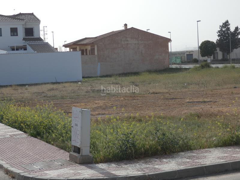Foto 517d1677-85e0-4ae7-b3c7-19633b538106. Terreno residencial solar urbano haciendo esquina en Valderrubio