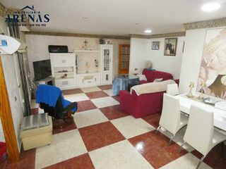 Casa  Calle angel. Hermosa casa de dos plantas de venta en cijuela