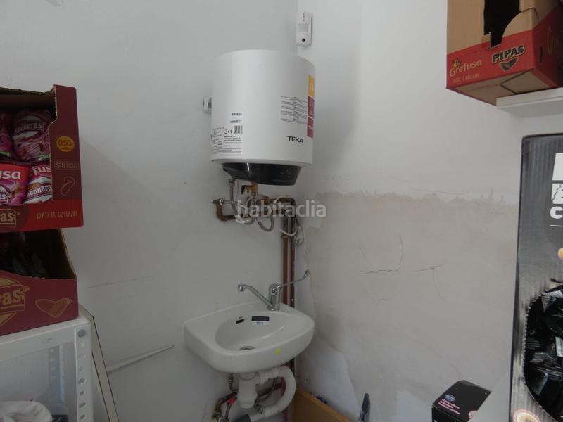 Foto cb83747b-9106-4756-a163-d499cdf24e22. Local comercial se vende, traspasa o alquila kiosco en lachar en Láchar