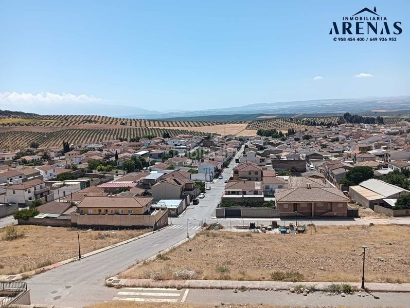 Foto 4fec4aff-a008-4a32-b909-adc446ebe057. Terreny residencial a Íllora