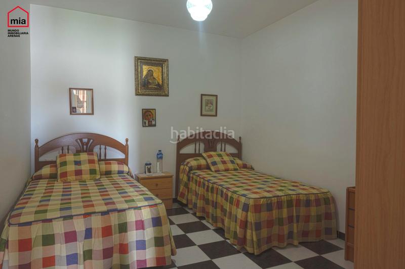 Foto 638abb7b-0676-411e-92bd-d3ed16388f62. Haus mit kamin in Íllora