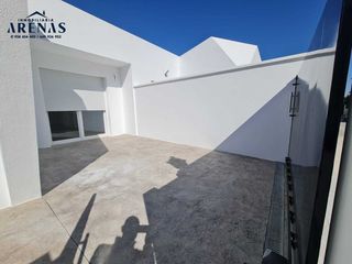 Chalet en Calle los lópez 13. Chalet a estrenar en belicena.