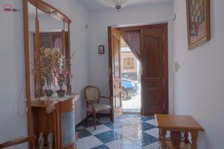 Maison à Íllora. Casa en tocon para entrar a vivir!!!