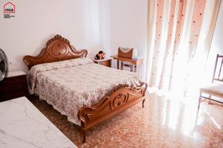 Maison à Íllora. Casa en alomartes