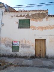 Casa en Pinos Puente. Se vende casa para reforma en zujaira