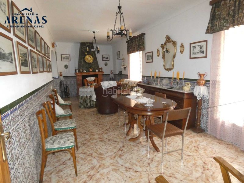 Foto f68c2d04-95fd-4357-be16-404277eb3272. Casa a Chimeneas