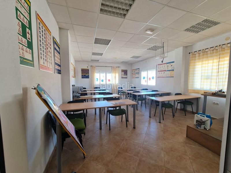 Foto 123e6d16-7f57-4456-a29f-afbaaaa9f8c0. Local comercial increíble local comercial en Láchar