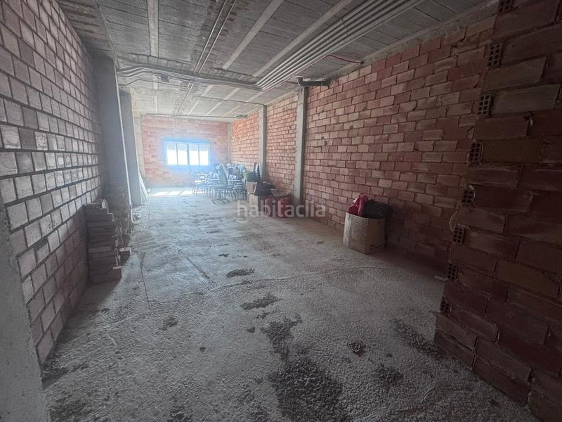 Foto 456f596e-3174-41ff-9880-d9ebae07bc0c. Local comercial increíble local comercial en Láchar