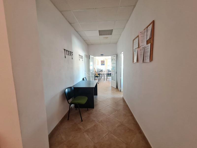 Foto 46a1c662-cd56-4178-9180-8041130f16e3. Local comercial increíble local comercial en Láchar