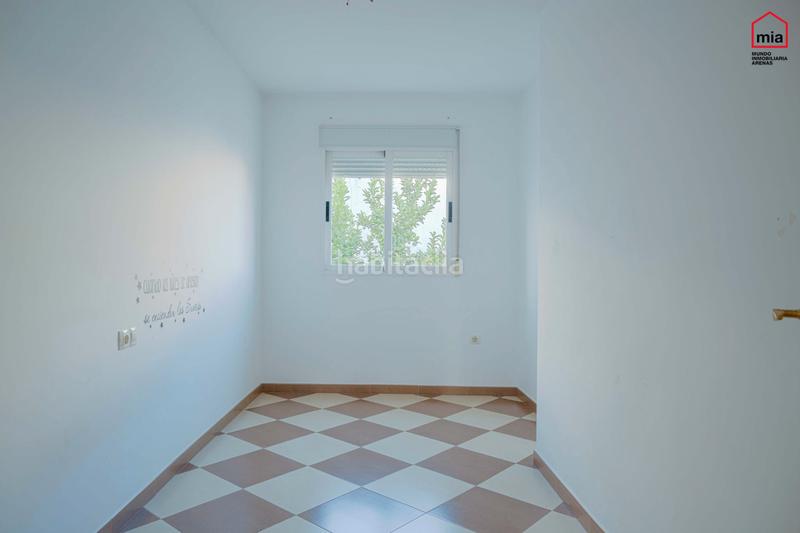 Foto c18462ac-6d0e-4faa-874c-bebd4ac42500. Casa excelente casa en Íllora