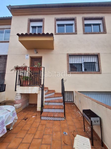 Foto 9f895a1f-b775-4aa7-b5a6-e7c4179f66b1. Casa adossada a Híjar Gabias (Las)